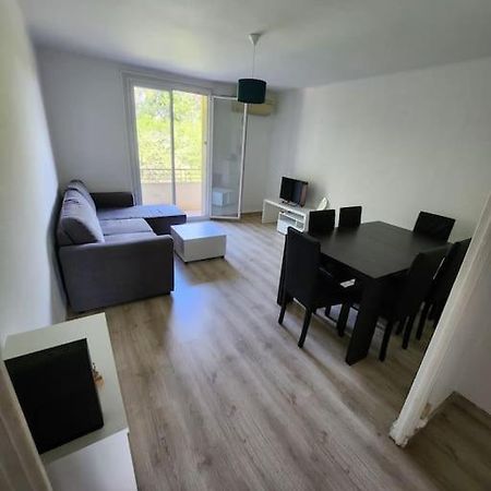 Appartement Deux Chambres 64M2 Avinhão Exterior foto