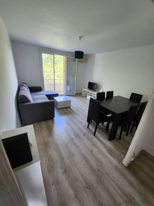 Appartement Deux Chambres 64M2 Avinhão Exterior foto